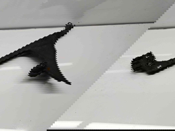 Suport bara stanga spate Audi A3 Sportback (8PA) [Fabr 2004-2013] Facelift 8P4807377B