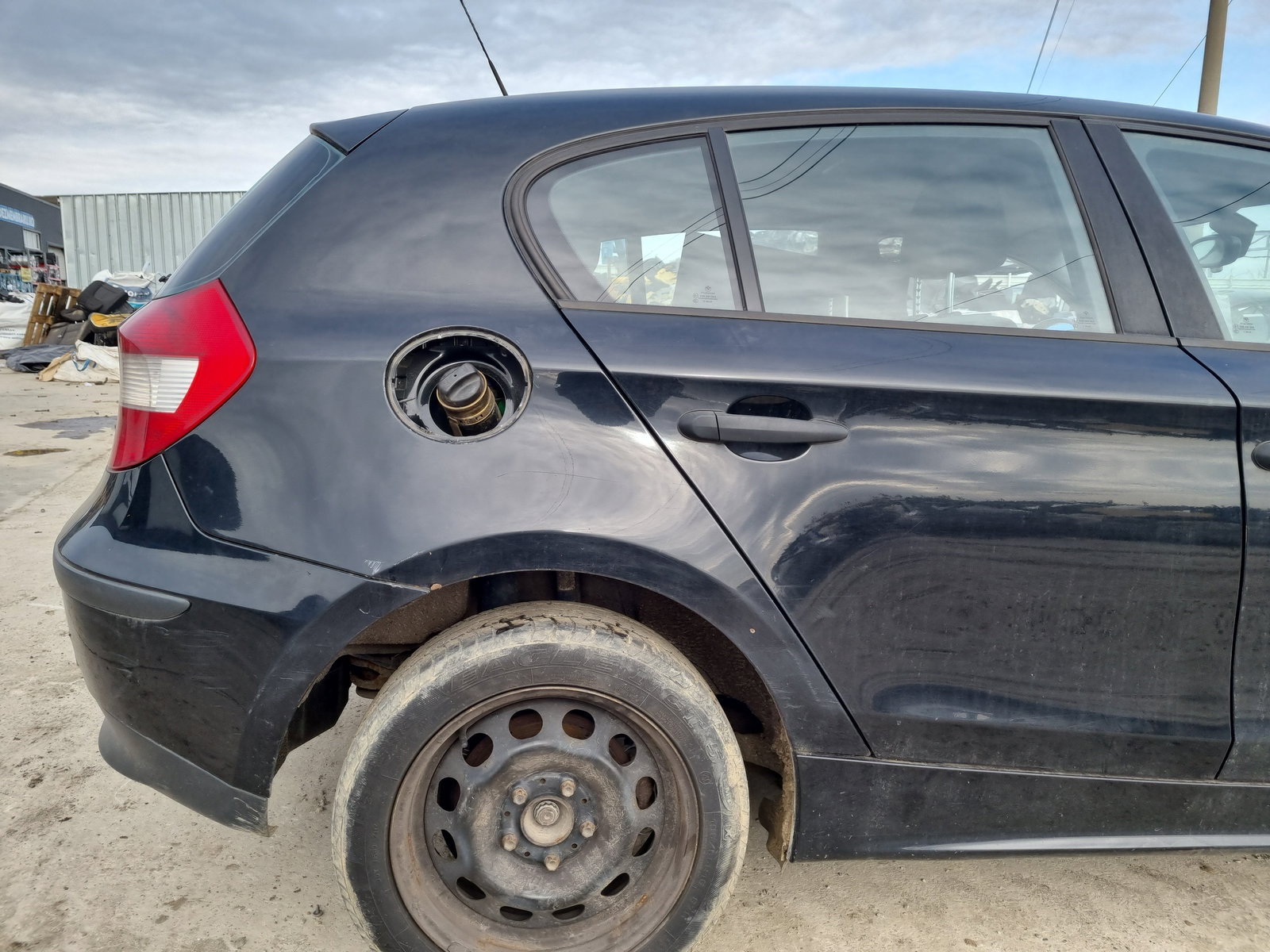 Aripa dreapta spate Bmw 1 (E81, E87) [Fabr 2004-2010] OEM - imagine 1