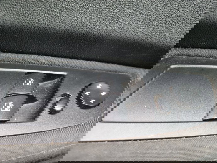  Butoane comanda geamuri sofer Bmw 1 (E81, E87) [Fabr 2004-2010] OEM