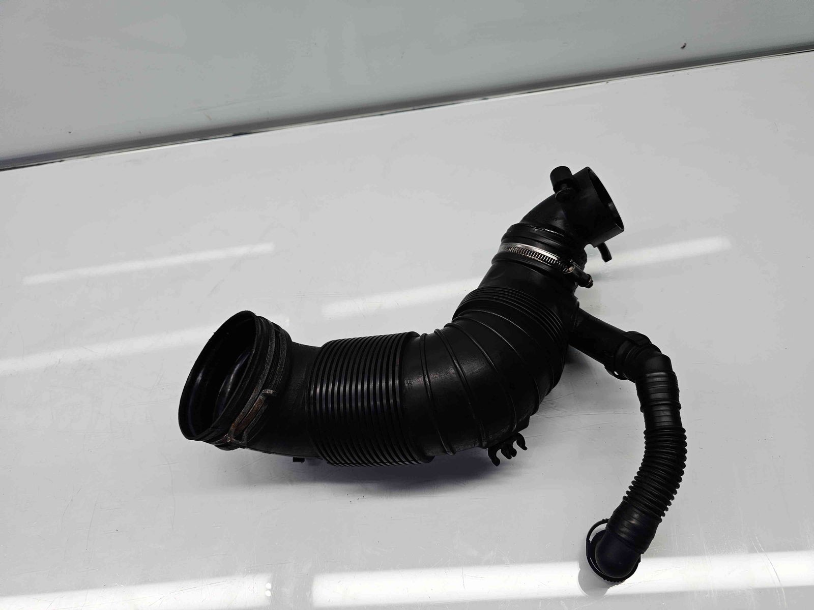 Tub admisie aer Volkswagen Golf 6 (5K1) [Fabr 2009-2013] 3C0129654 2.0 TDI CEGA 125KW / 170CP - imagine 4