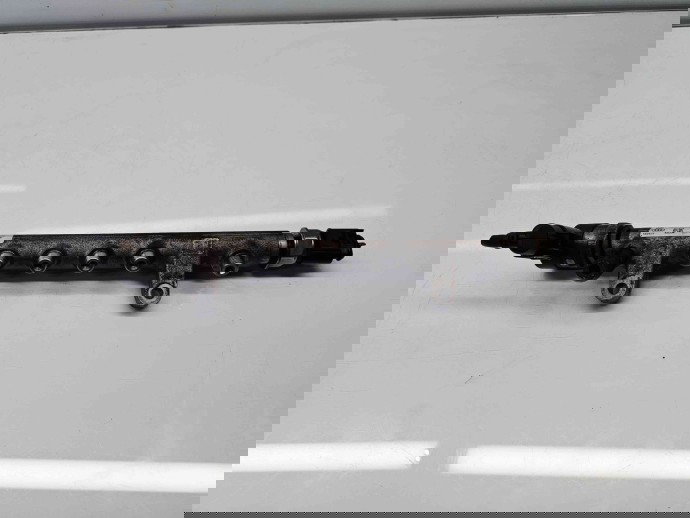 Rampa injectoare  AUDI A4 (8K2, B8) [Fabr 2008-2015] 03L130089 2.0 TDI CEGA 125KW / 170CP