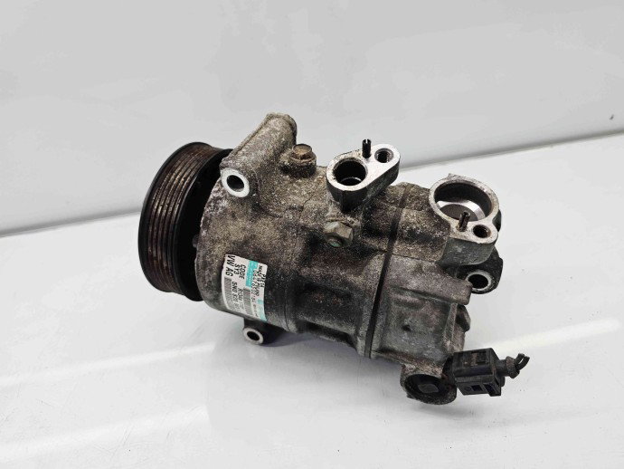Compresor clima   Volkswagen Passat B6 (3C2) [Fabr 2005-2010] 5N0820803C 2.0 TDI CEGA 125KW / 170CP