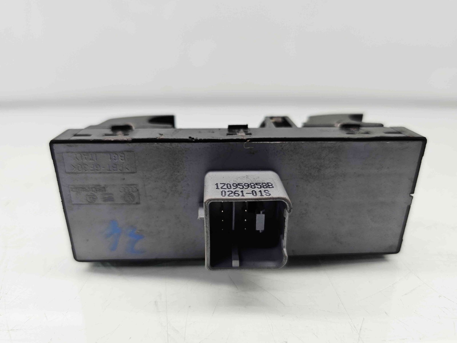 Butoane comanda geamuri sofer Skoda Superb II (3T4) [Fabr 2008-2015] 1Z0959858B - imagine 2