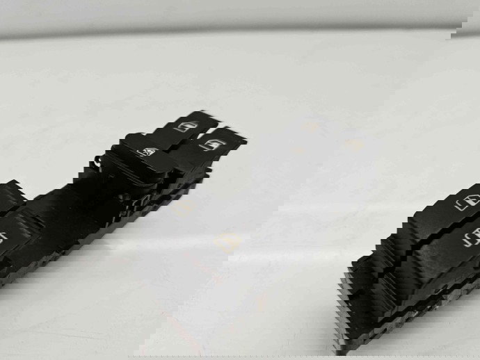  Butoane comanda geamuri sofer  Skoda Superb II (3T4) [Fabr 2008-2015] 1Z0959858B