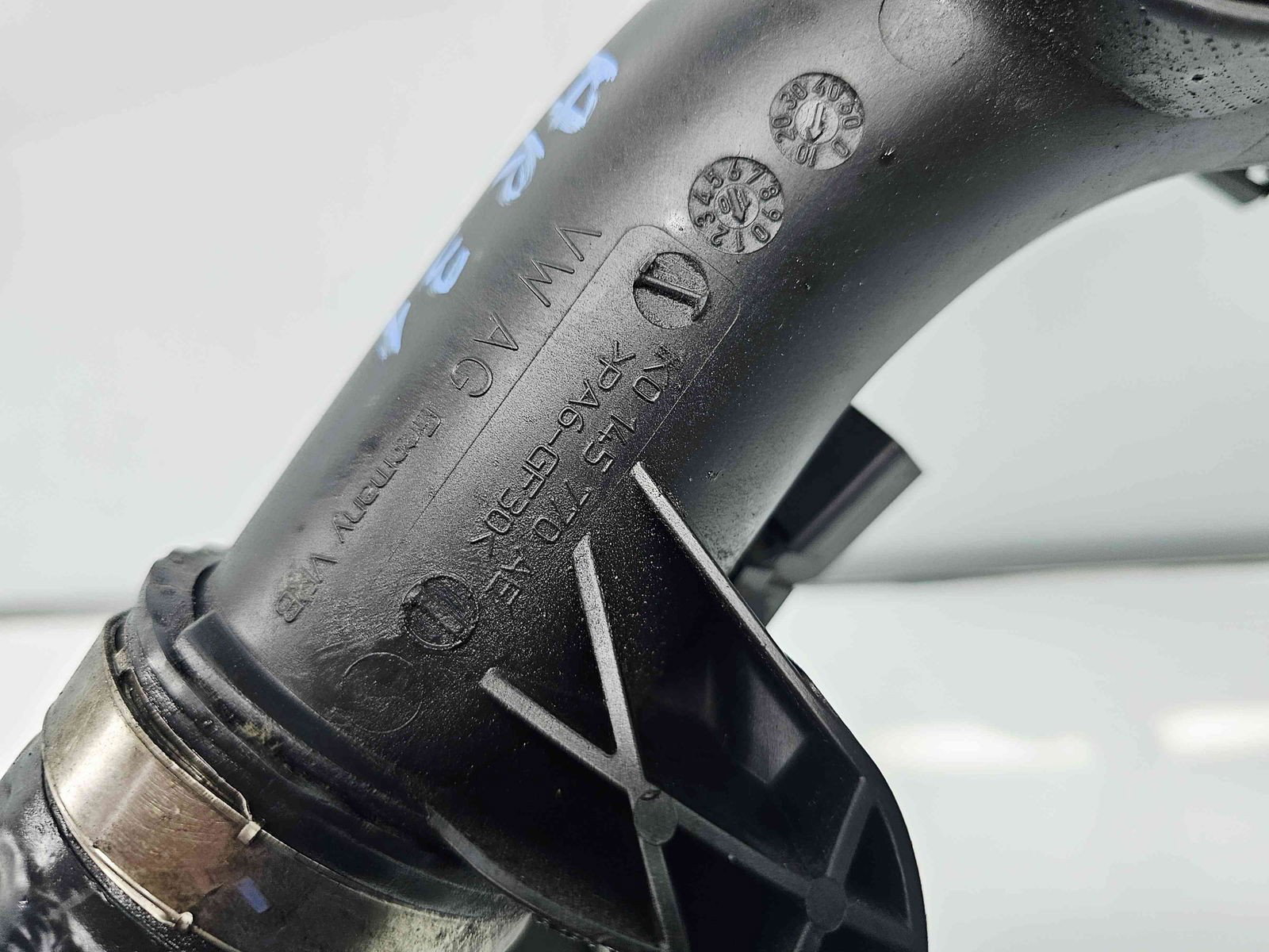 Tub intercooler Volkswagen Golf 6 (5K1) [Fabr 2009-2013] 1K0145770AE 2.0 TDI CFFB 103KW / 140CP - imagine 4