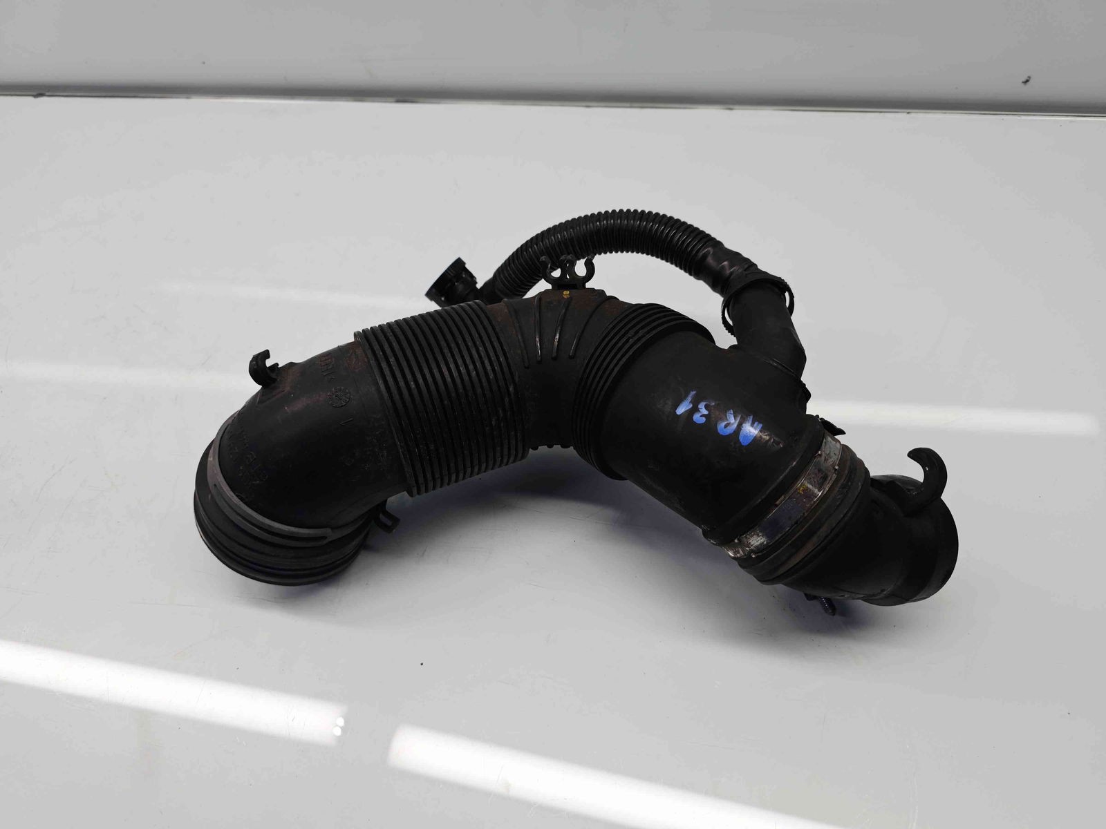 Tub admisie aer Volkswagen Scirocco (137) [Fabr 2008-2017] 3C0129654 2.0 TDI CFFB 103KW / 140CP - imagine 4