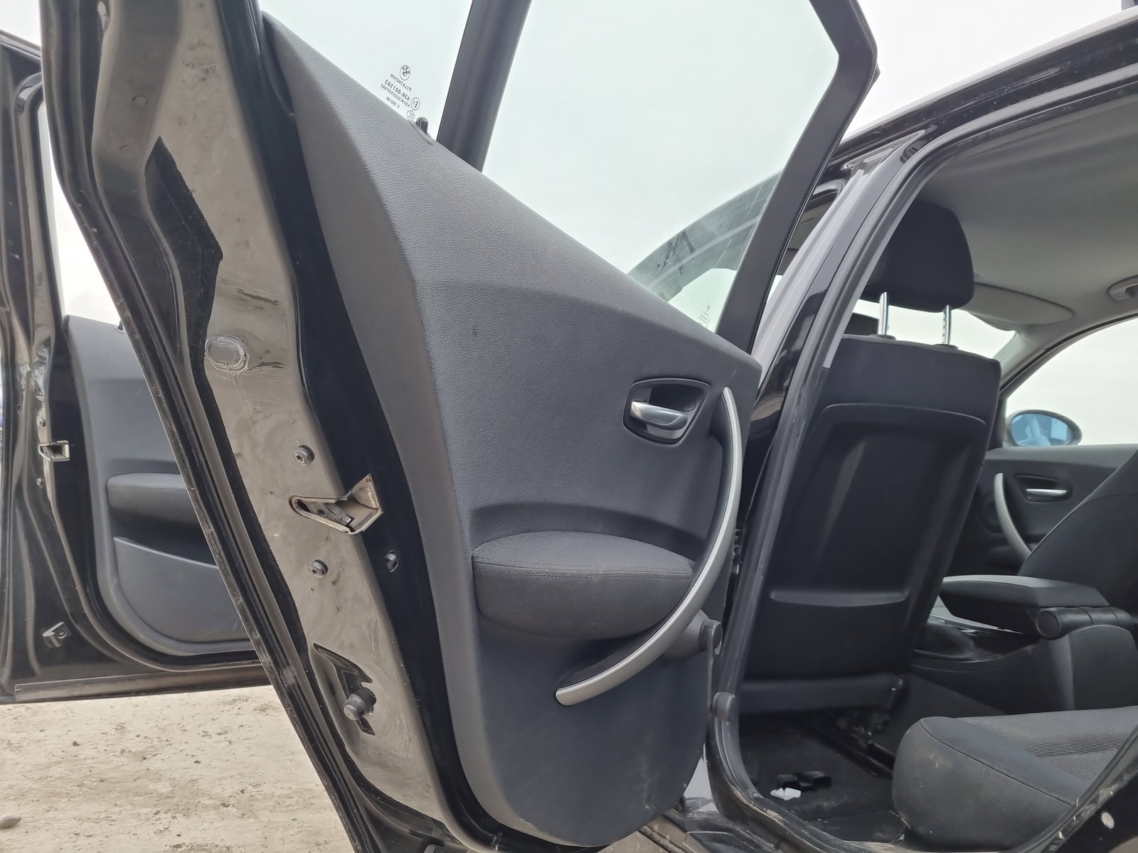 Tapiterie usa stanga spate Bmw 1 (E81, E87) [Fabr 2004-2010] OEM - imagine 2