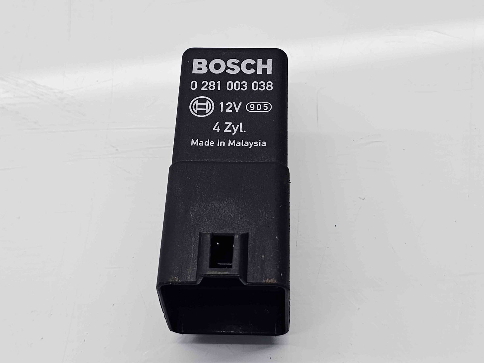 Releu Volkswagen Jetta 3 (1K2) [Fabr 2005-2010] 038907281D - imagine 1