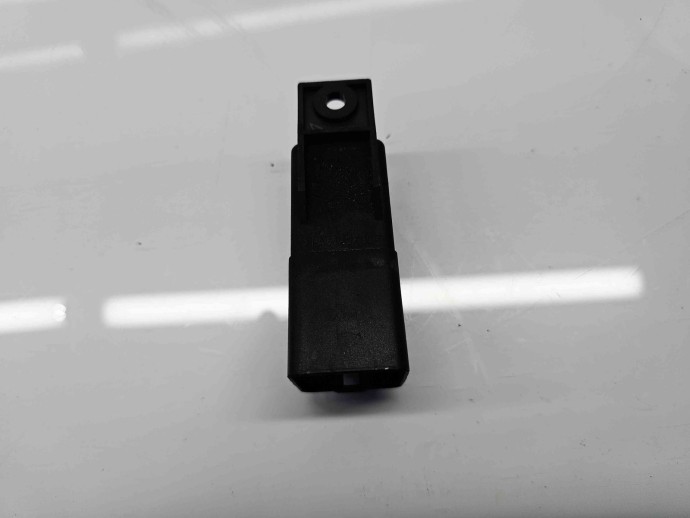  Releu  Volkswagen Caddy 3 (2KA, 2KH) [Fabr 2004-2009] 038907281D 