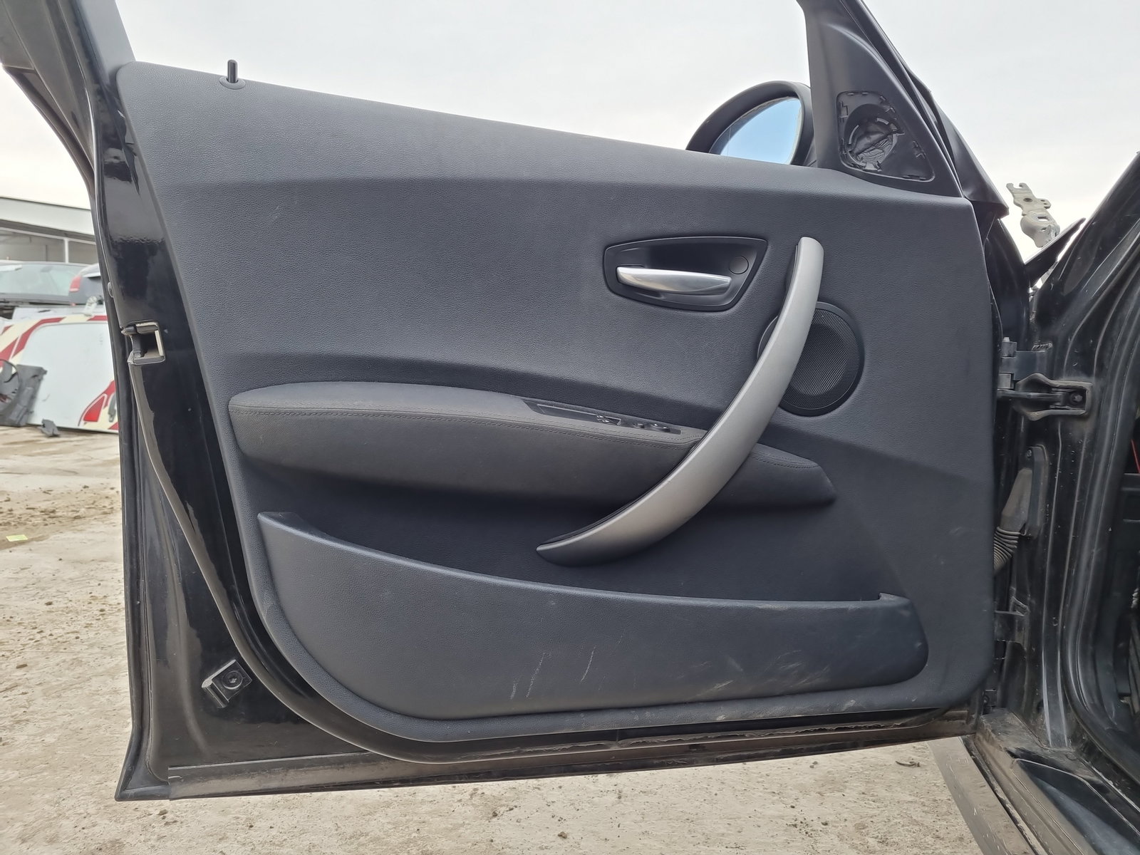Tapiterie usa stanga fata Bmw 1 (E81, E87) [Fabr 2004-2010] OEM - imagine 1