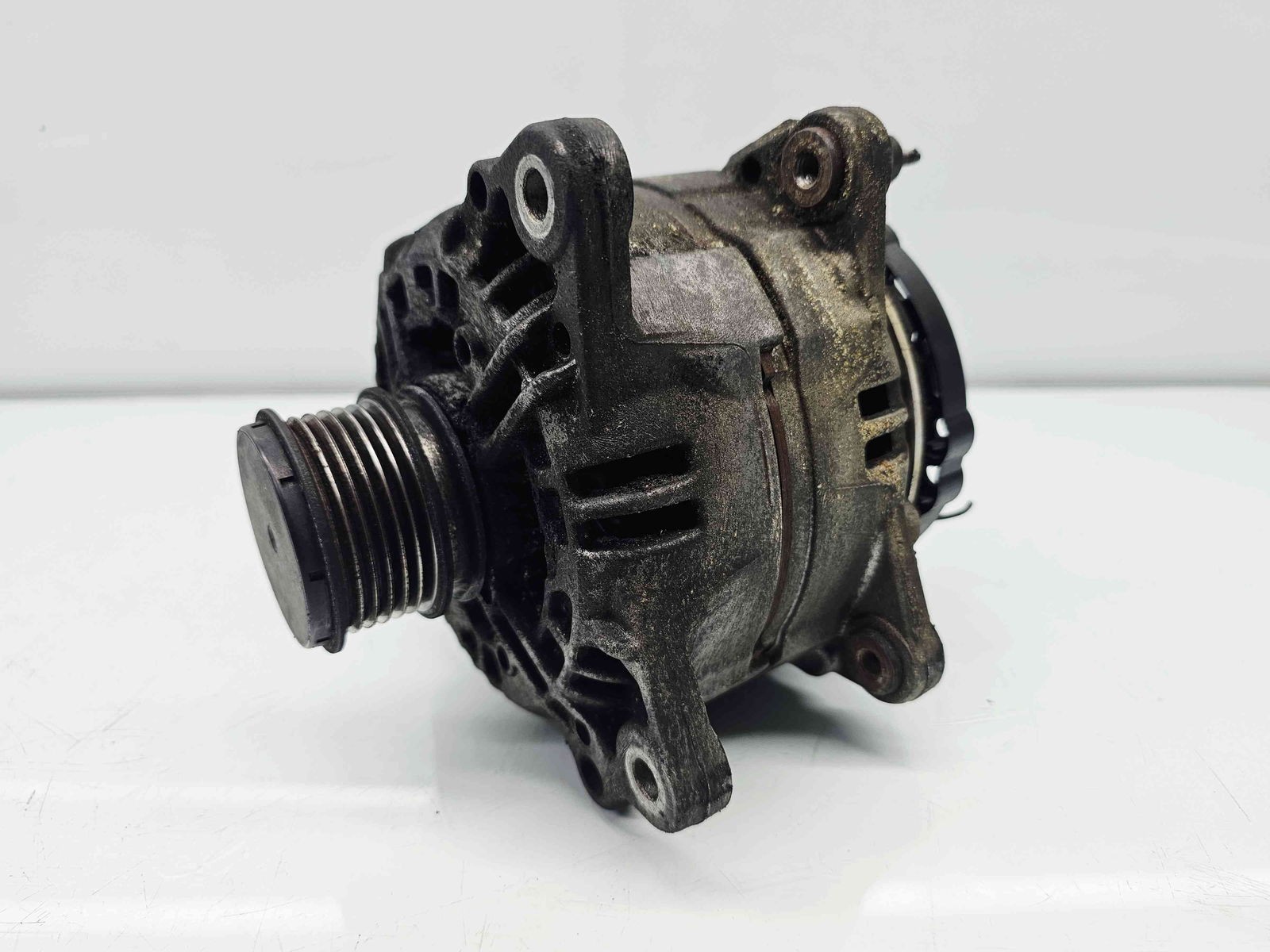 Alternator Volkswagen Golf 6 (5K1) [Fabr 2009-2013] 03L903023 2.0 TDI CFFB 103KW / 140CP - imagine 2