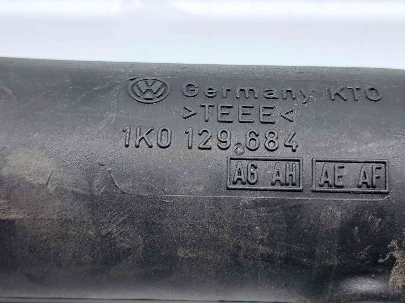 Tub admisie aer Volkswagen Golf 6 (5K1) [Fabr 2009-2013] 1K0129684 1.6 Benz BSE 75KW / 102CP - imagine 3