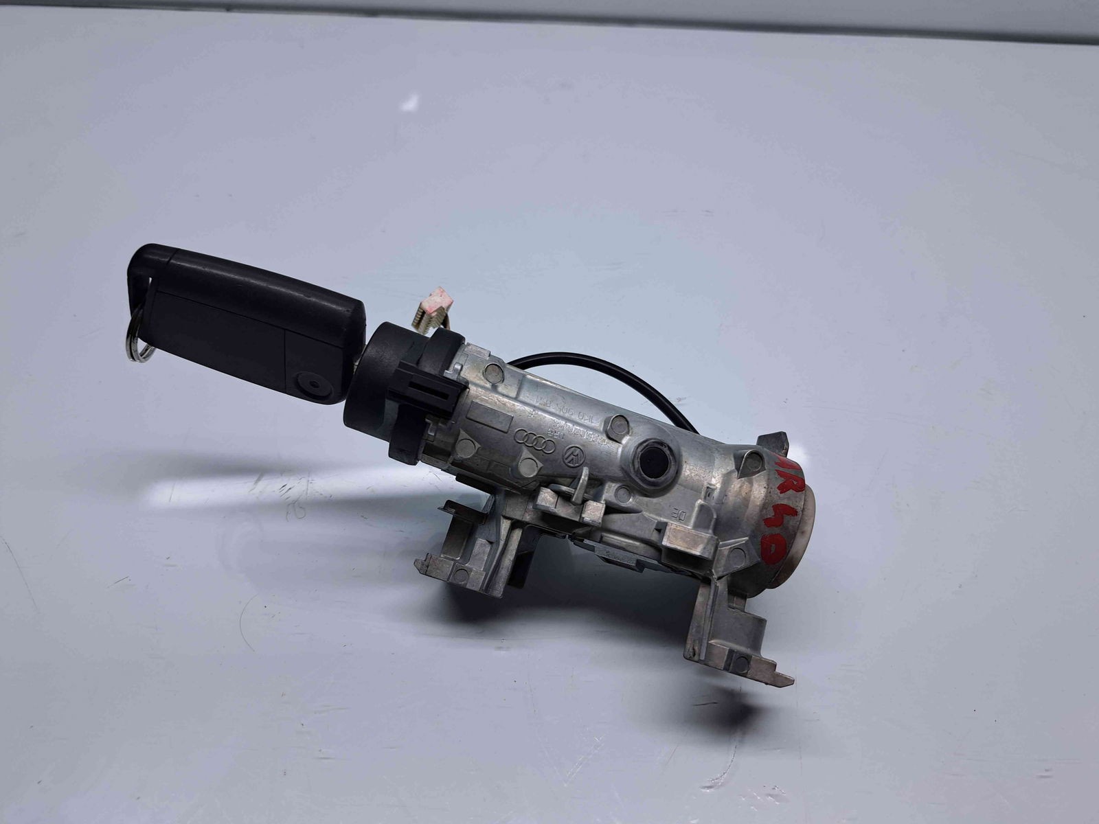 Contact cu cheie Volkswagen Golf 7 (5G) [Fabr 2014-prezent] 1K0905851 2.0 TDI CRMB110KW / 150CP - imagine 1