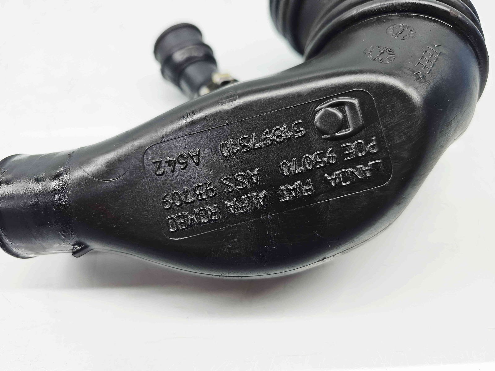 Tub admisie aer Fiat Punto (199) [Fabr 2010-2018]] 51897510 1.3 199B4000 62KW / 85CP - imagine 4