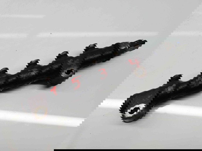 Rampa injectoare  PEUGEOT 407 [Fabr 2004-2010] 9654592680 1.6 TDCi G8DB 80KW / 109CP