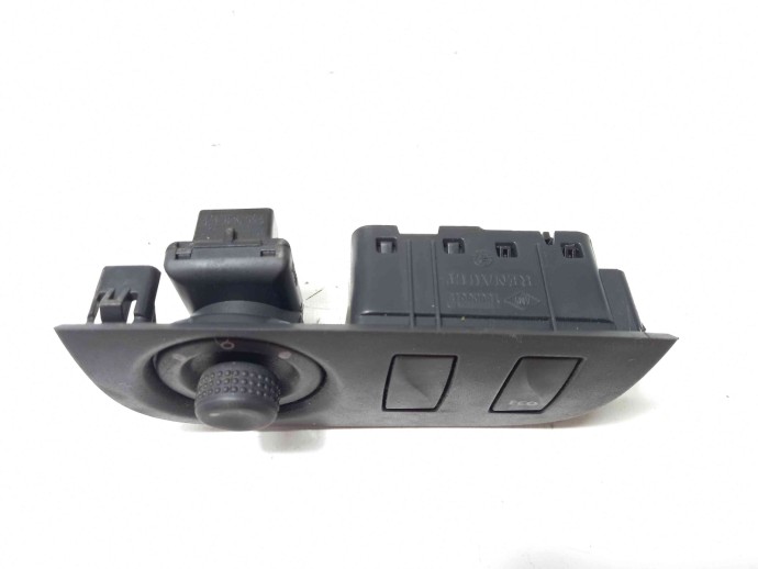 Buton reglaj oglinzi 255784649R Dacia Logan 2 1.5 K9K 2012-2022