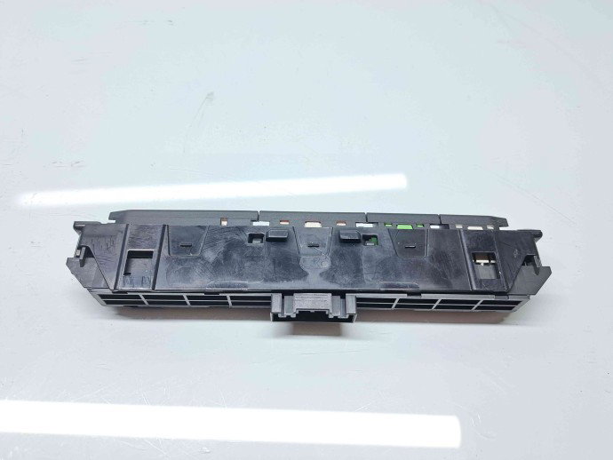  Butoane comenzi consola centrala Volkswagen Passat B8 Variant (3G5) [Fabr 2015-prezent] 3G2853769A