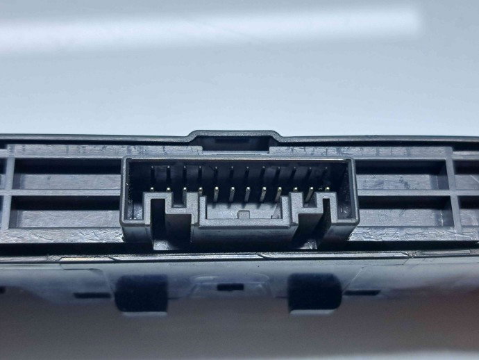  Butoane comenzi consola centrala Volkswagen Passat B8 Variant (3G5) [Fabr 2015-prezent] 3G2853769A