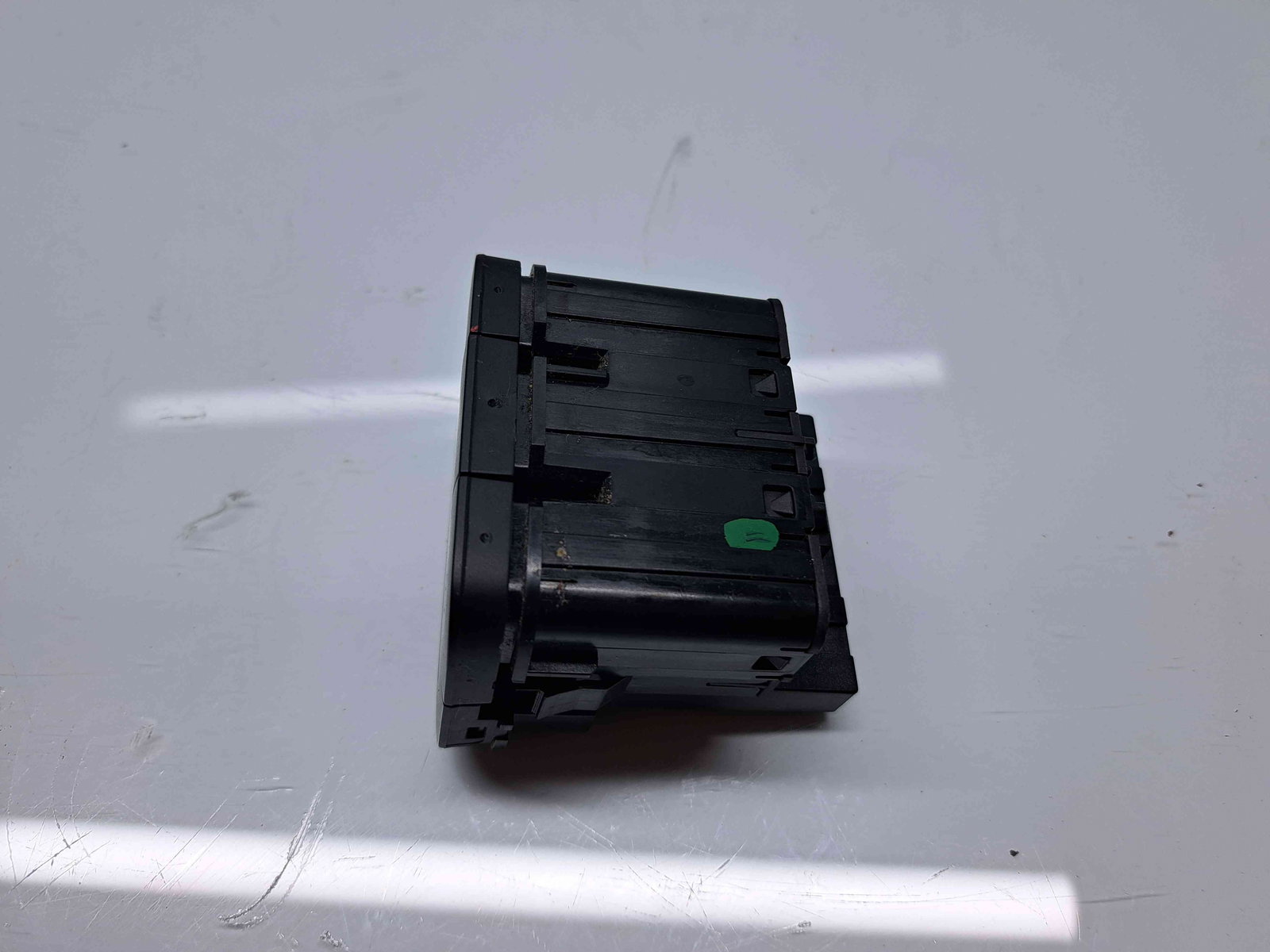 Butoane comenzi consola centrala Ford Fiesta 8 [Fabr 2017-2025] H1BT-11B573-BC - imagine 2