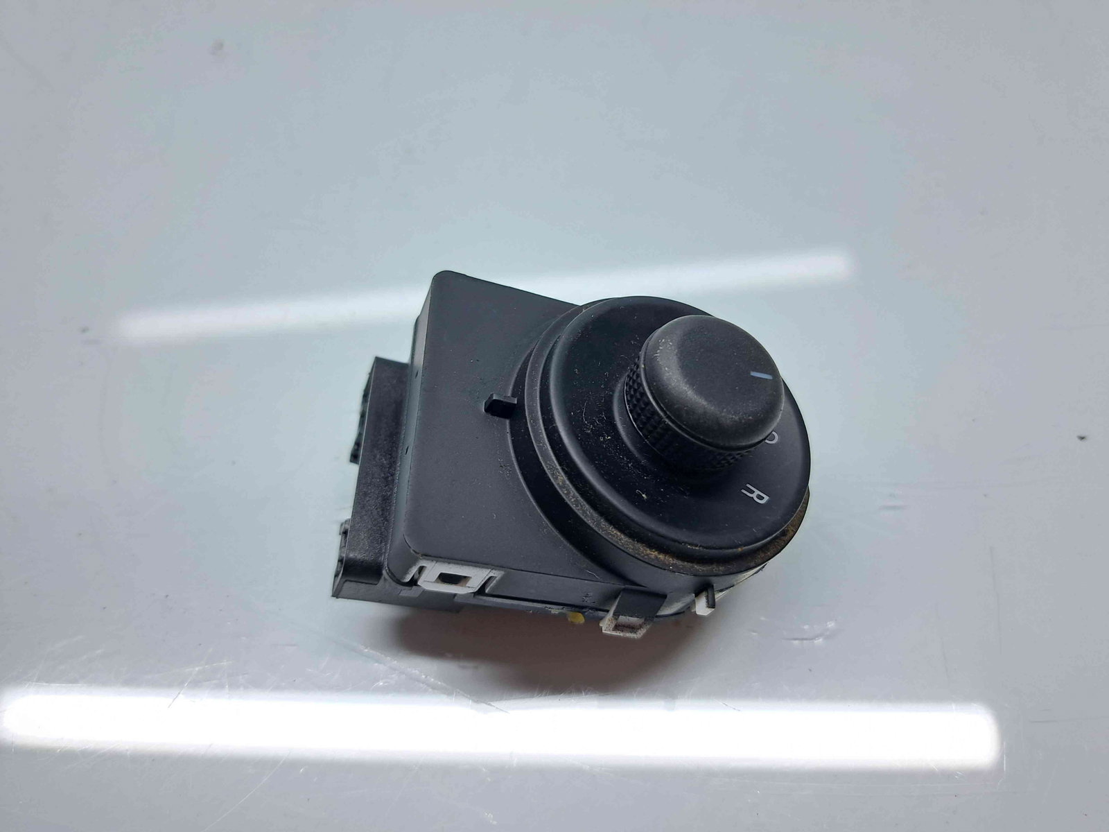 Buton reglaj oglinzi Opel Astra J [Fabr 2009-2015] 13271827