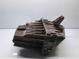 Carcasa filtru aer Volkswagen Transporter 5 (7HB, 7HJ) [Fabr 2004-2013] 7E0129601 2.0 TDI CAAA 62KW  / 85CP