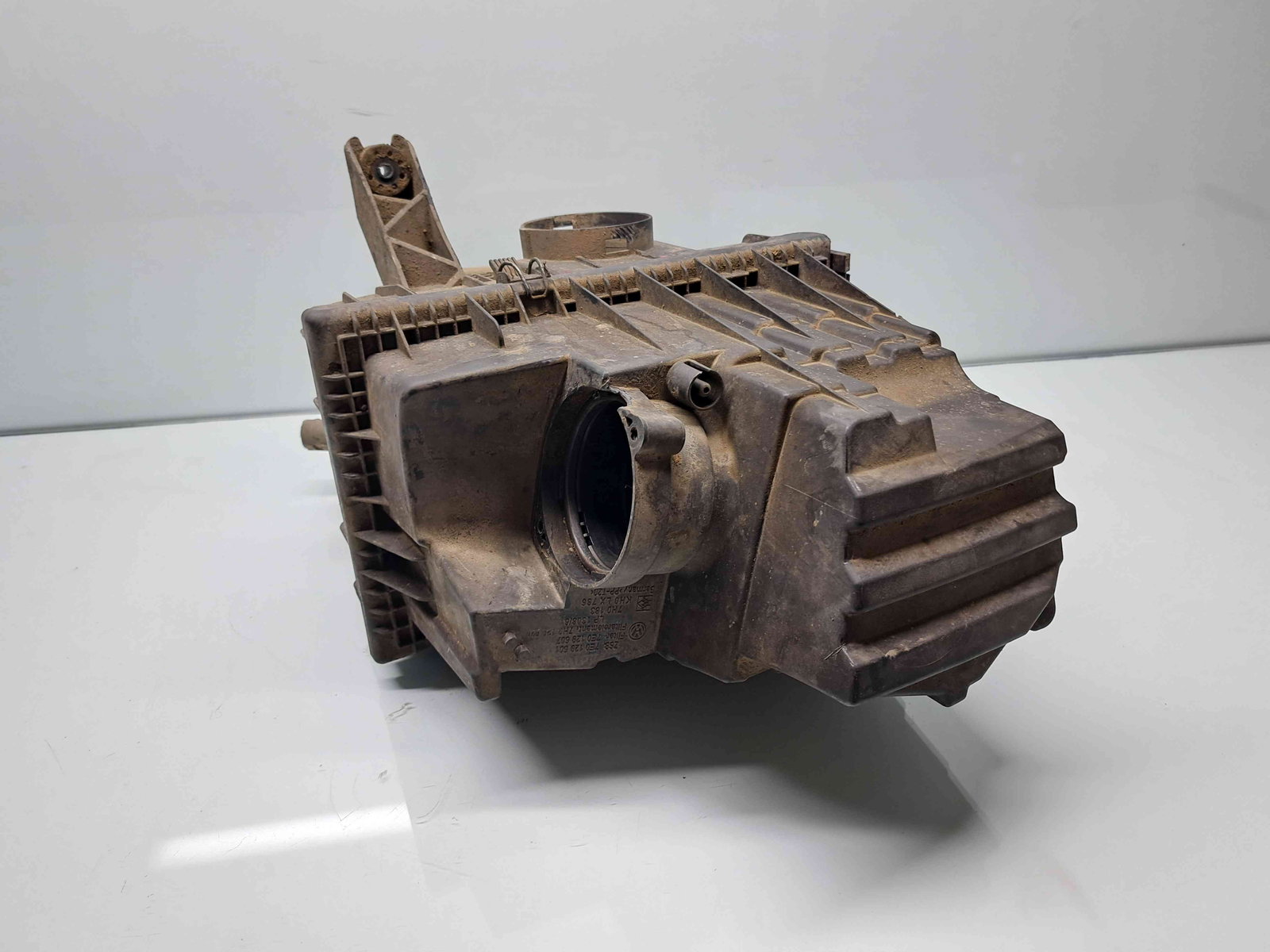 Carcasa filtru aer Volkswagen Transporter 5 (7HB, 7HJ) [Fabr 2004-2013] 7E0129601 2.0 TDI CAAA 62KW / 85CP - imagine 4