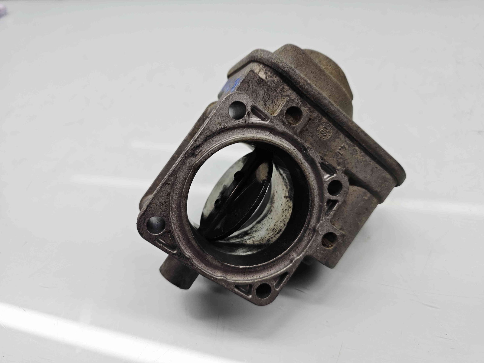 Clapeta acceleratie Volkswagen Caddy 3 (2KA, 2KH) [Fabr 2004-2009] 038128063J 2.0 TDI BST 51KW / 70CP - imagine 4