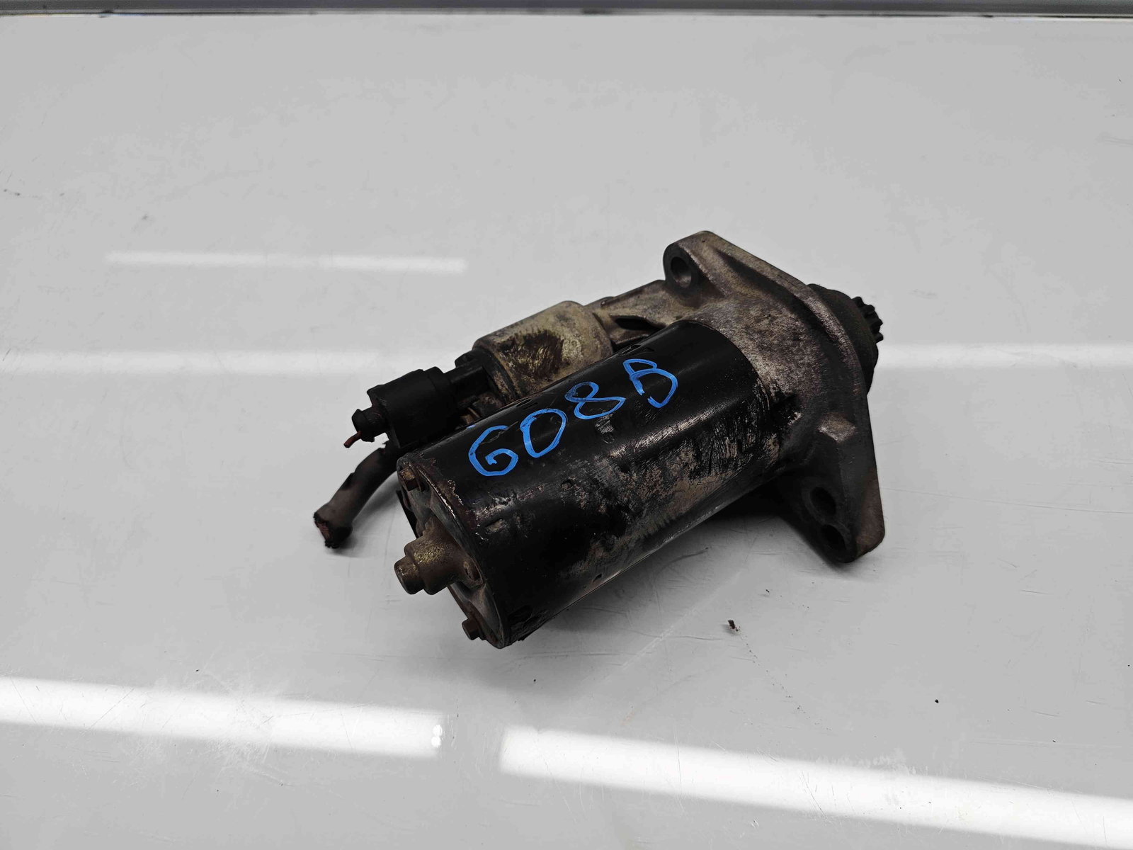 Electromotor 11 dinti Volkswagen Transporter 5 (7HB, 7HJ) [Fabr 2004-2013] 02Z941023N 2.0 TDI CAA75KW / 102CP - imagine 5