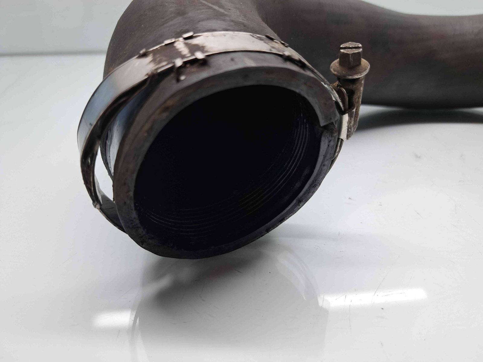 Furtun intercooler Volkswagen Transporter 5 (7HB, 7HJ) [Fabr 2004-2013] OEM 2.0 TDI CAAA 62KW / 85CP - imagine 2