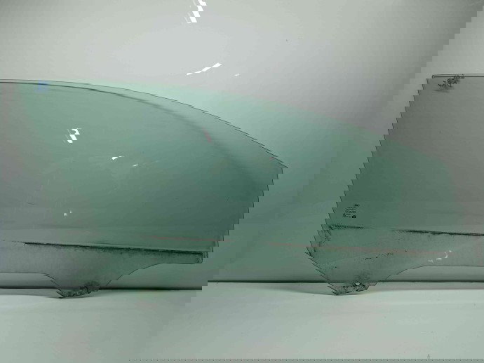 Geam usa dreapta fata Ford Fiesta 6 facelift [Fabr 2008-2019] OEM