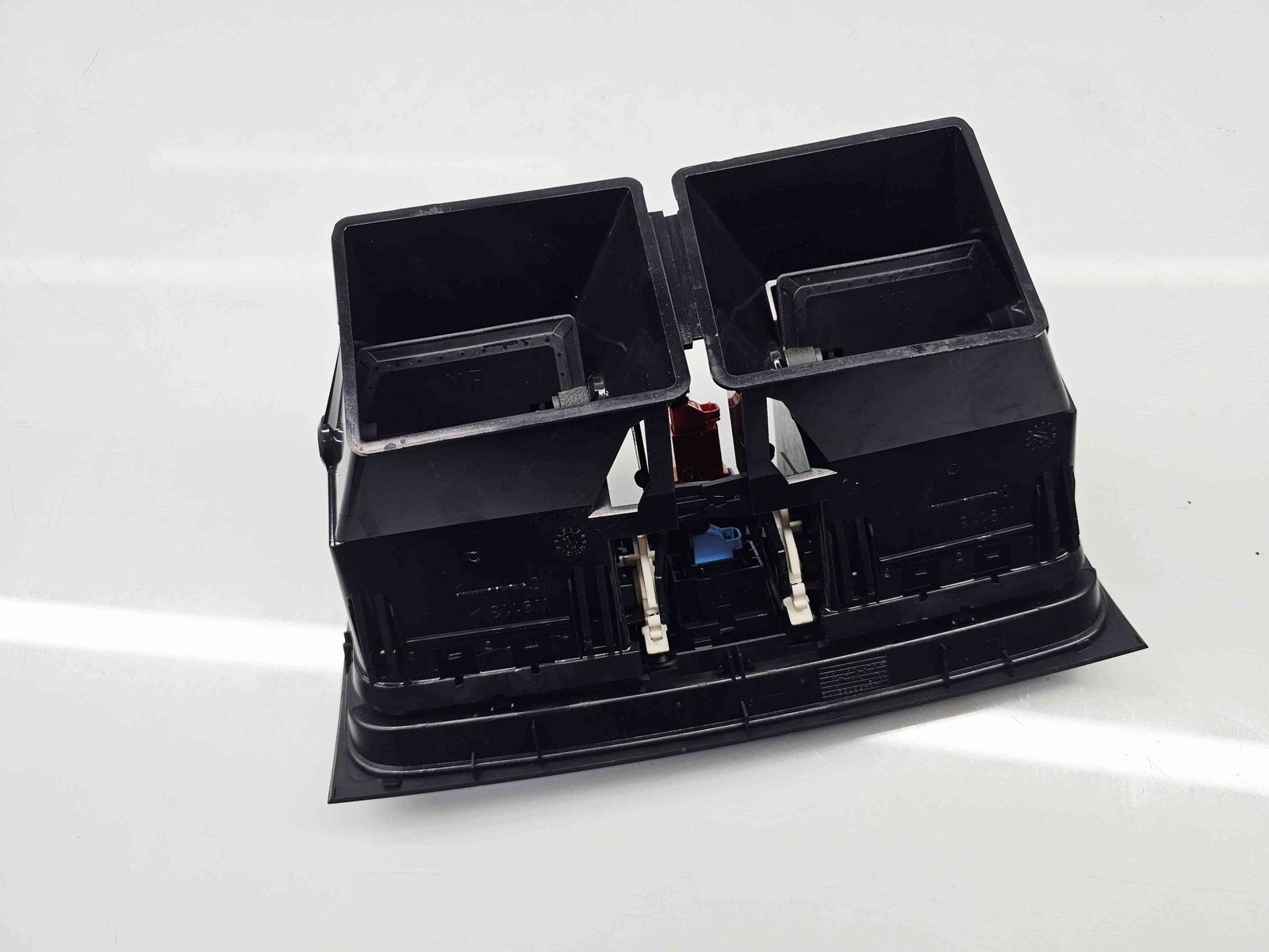 Grila aerisire centrala Skoda Fabia 2 (5J, 542) [Fabr 2007-2014] 5J0820957 - imagine 4