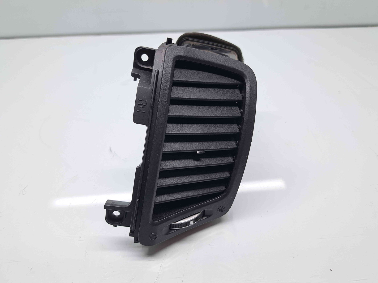 Grila aerisire centrala Kia Sorento 2 [Fabr 2009-2015] 97410-2P000 - imagine 1