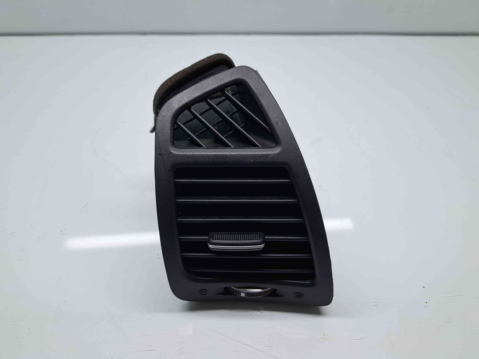 Grila aerisire dreapta Kia Sorento 2 [Fabr 2009-2015] 97490-2P000 - imagine 1