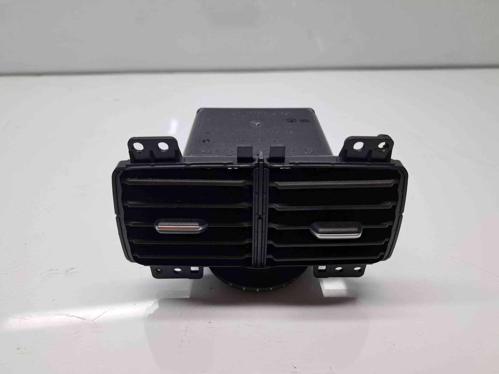 Grila aerisire spate Volkswagen Golf 7 (5G) [Fabr 2014-prezent] 5G0819209 - imagine 1