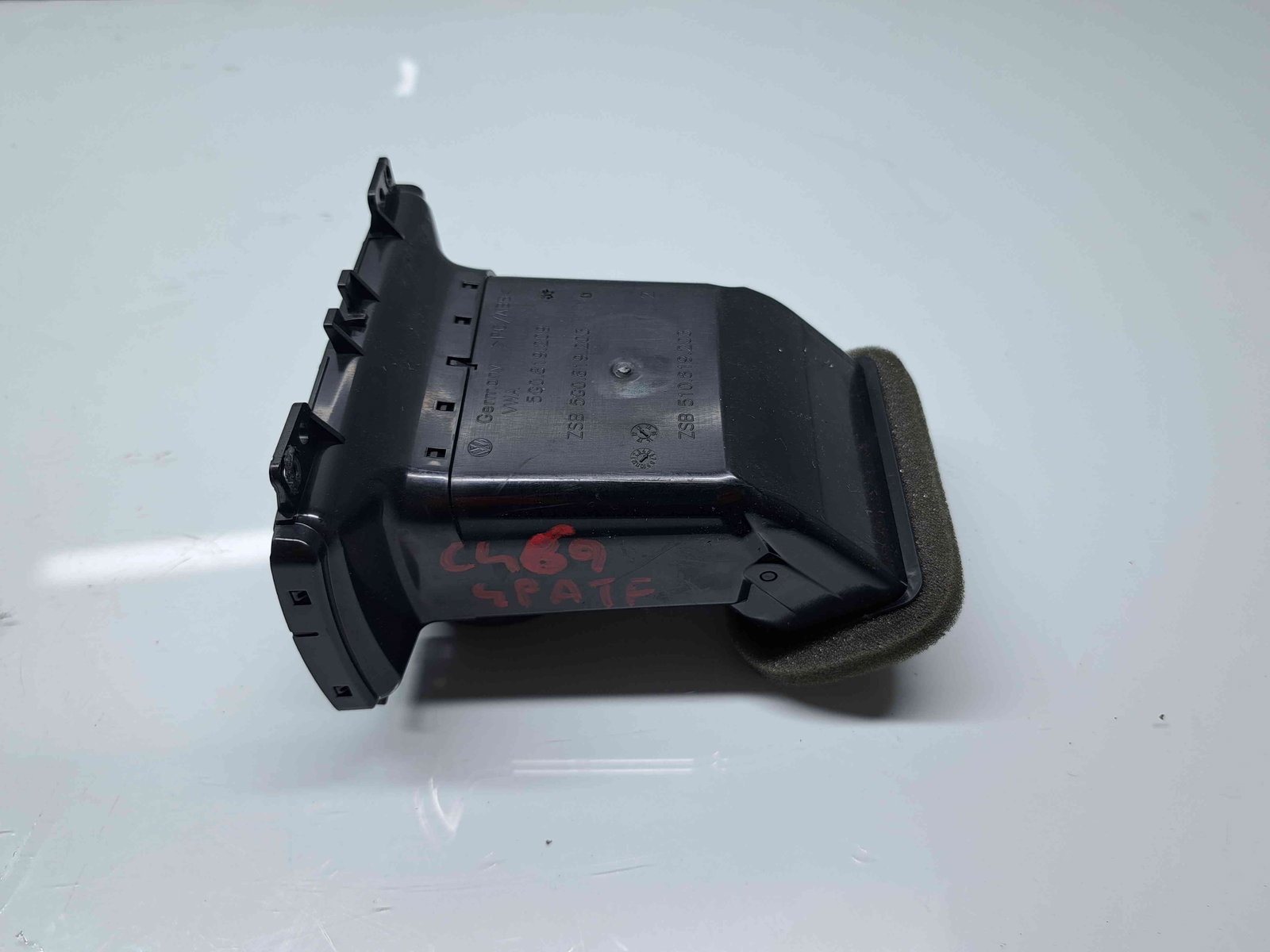 Grila aerisire spate Volkswagen Golf 7 (5G) [Fabr 2014-prezent] 5G0819209 - imagine 2