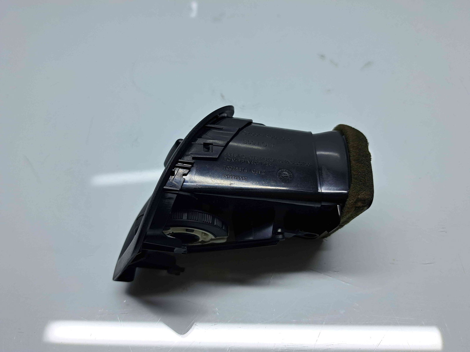 Grila aerisire stanga Skoda Fabia 2 (5J, 542) [Fabr 2007-2014] 5J0819701 - imagine 3