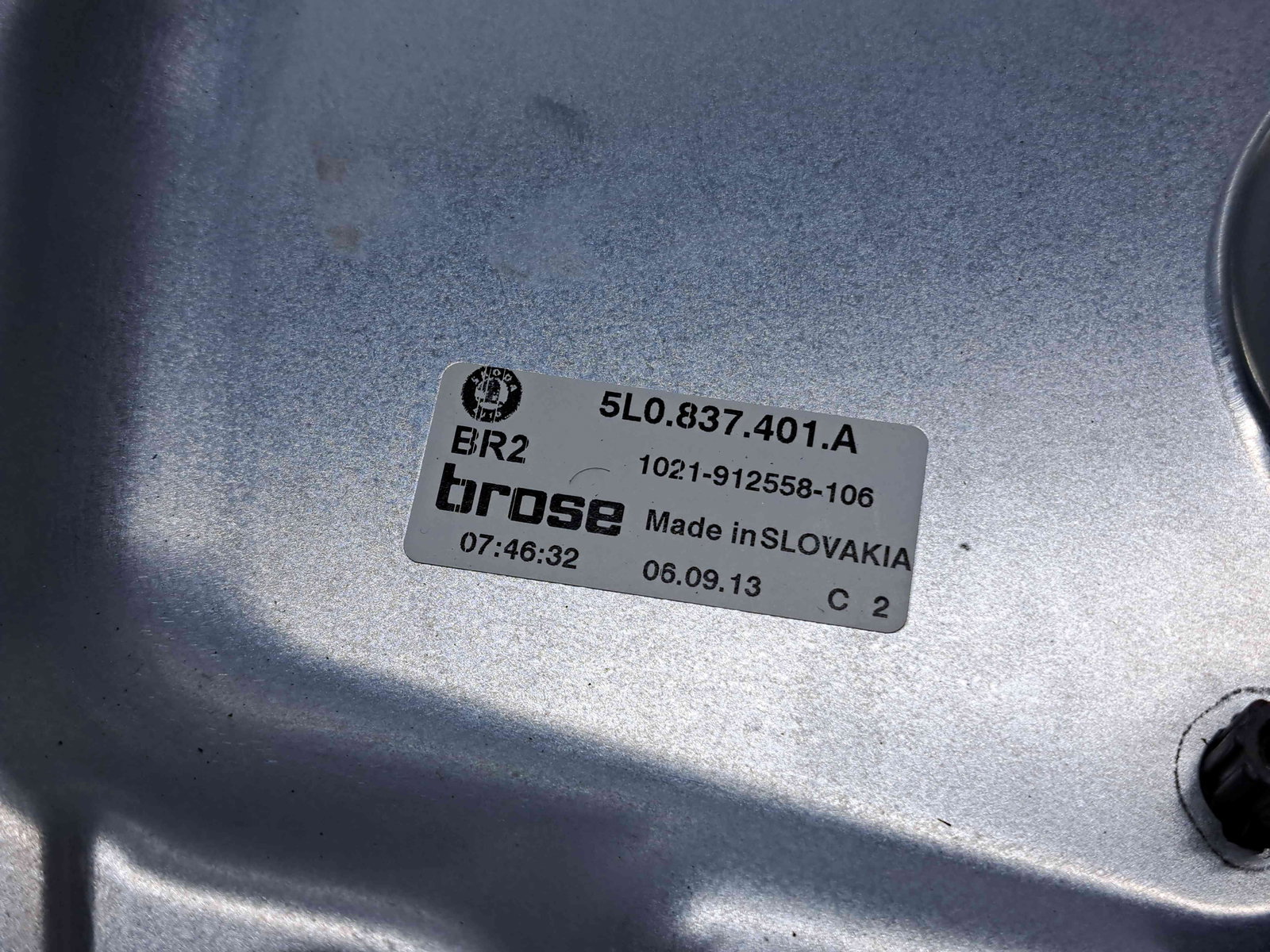 Macara electrica geam stanga fata Skoda Yeti (5L) [Fabr 2009-2020] 5L0837401A - imagine 3