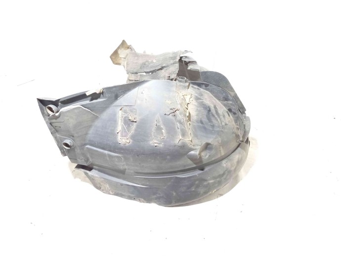 Carenaj roata dreapta fata 638407780R Dacia Logan 2 1.5 K9K 2012-2022