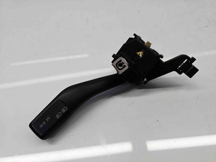  Maneta semnalizare Volkswagen Caddy 3 (2KA, 2KH) [Fabr 2004-2009] 1K0953513