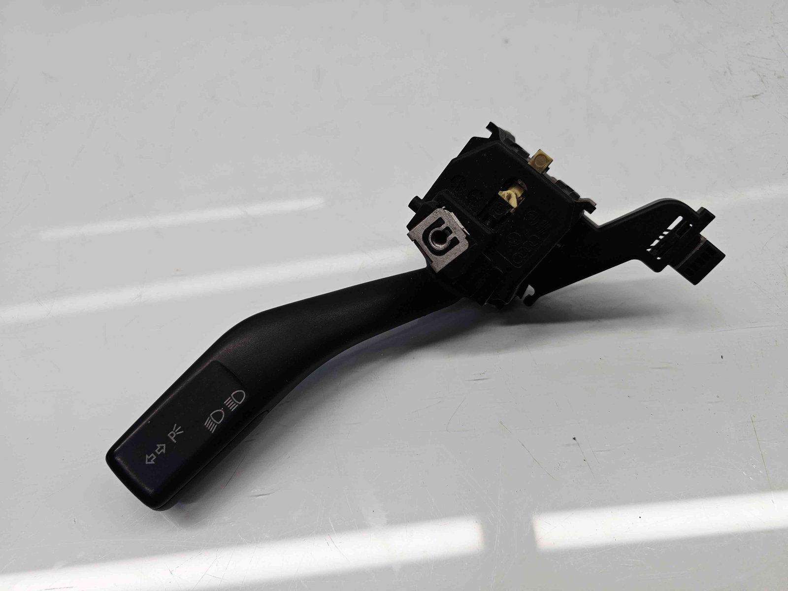 Maneta semnalizare Volkswagen Caddy 3 (2KA, 2KH) [Fabr 2004-2009] 1K0953513 - imagine 1