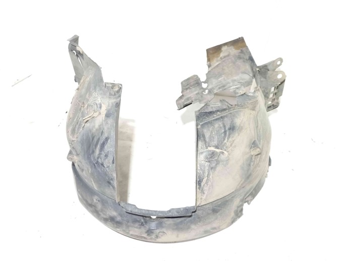 Carenaj roata dreapta fata 638407780R Dacia Logan 2 1.5 K9K 2012-2022