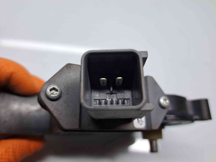 Motoras geam dreapta fata Opel Astra J [Fabr 2009-2015] 20951582