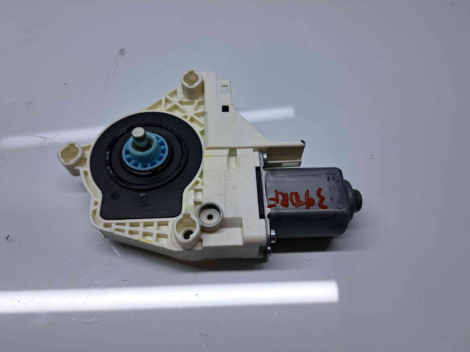 Motoras geam dreapta fata Skoda Yeti (5L) [Fabr 2009-2020] 8K0959812A - imagine 2