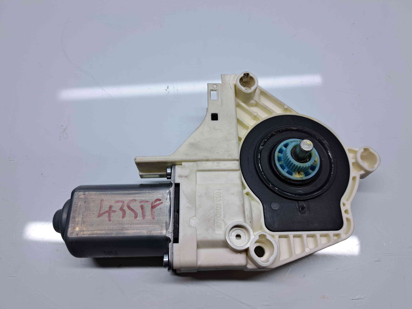 Motoras geam stanga fata Skoda Superb II Combi (3T5) [Fabr 2009-2015] 8K0959801A - imagine 4