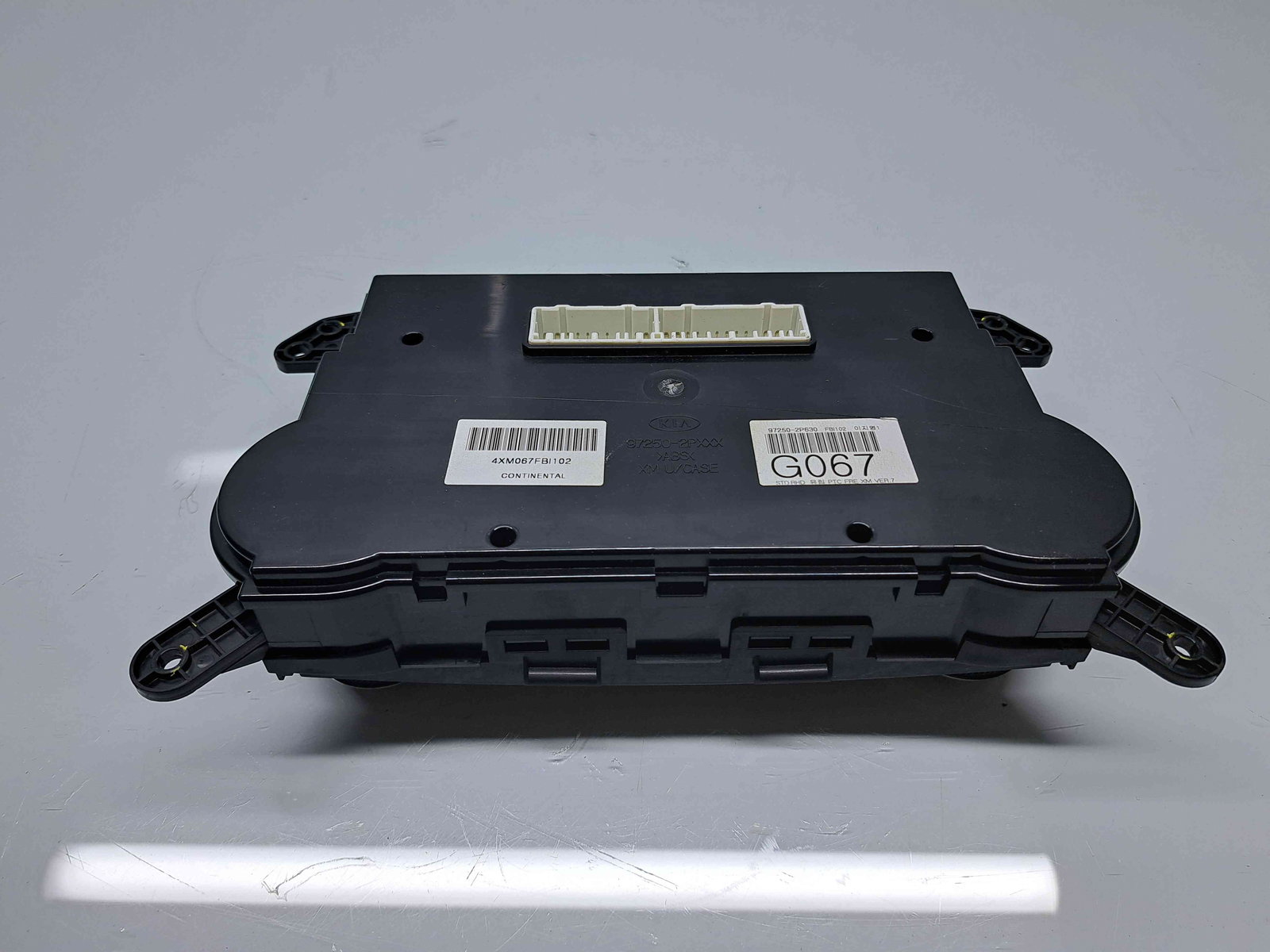 Panou comanda clima Kia Sorento 2 [Fabr 2009-2015] 97250-2P630 - imagine 4