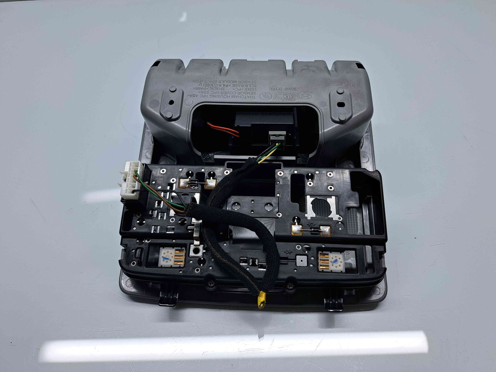 Plafoniera fata Kia Sorento 2 [Fabr 2009-2015] OEM - imagine 4