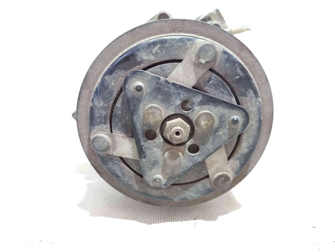 Compresor clima 3M5H19D629HB Ford Focus 2 (DA) [Fabr 2004-2012] 1.6 GBDB