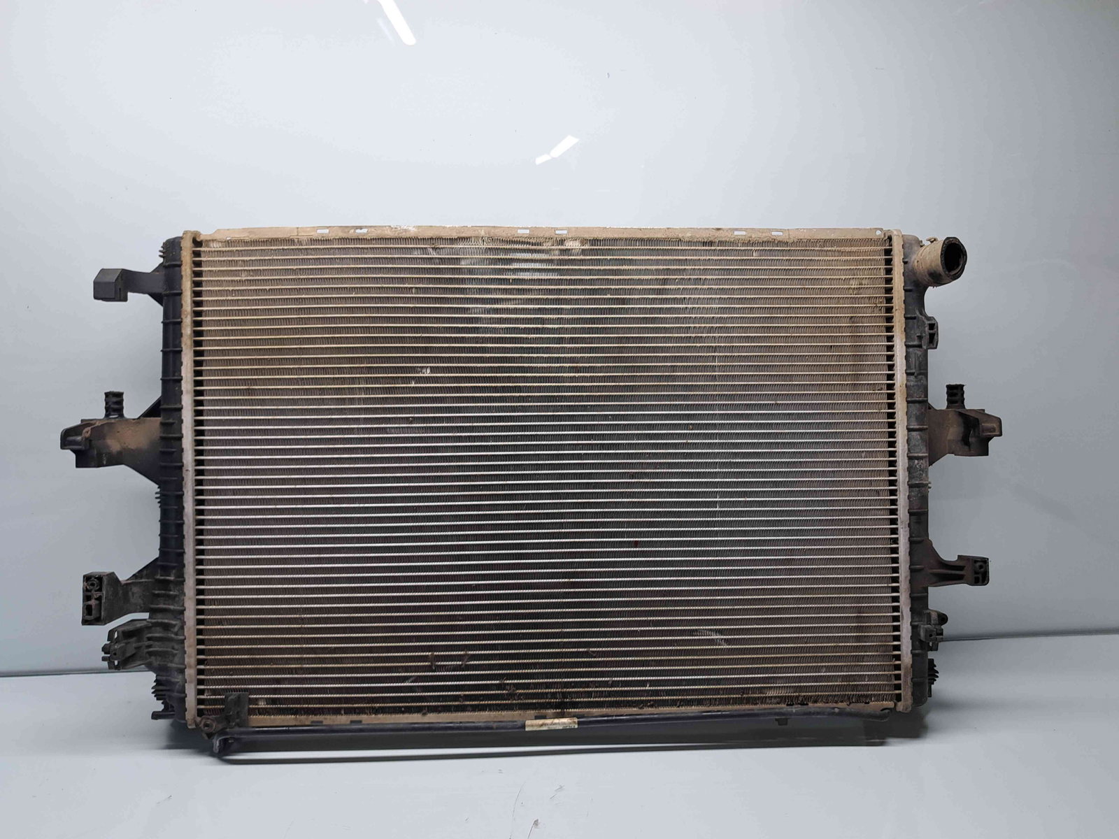 Radiator apa Volkswagen Transporter 5 (7HB, 7HJ) [Fabr 2004-2013] OEM 2.0 TDI CAAA 62KW / 85CP - imagine 1