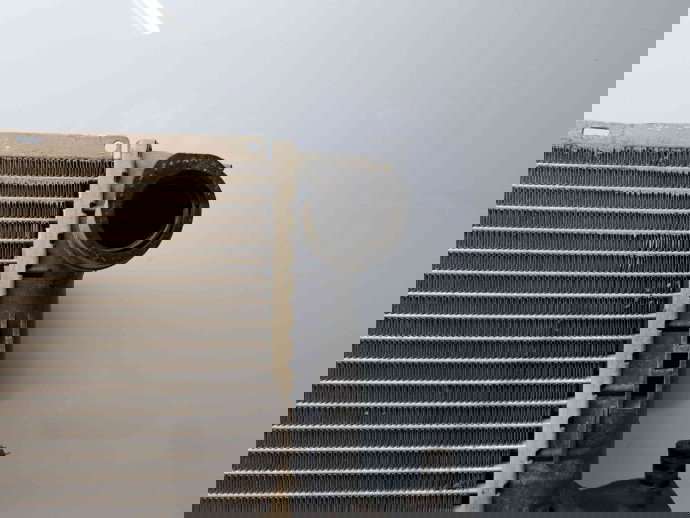 Radiator apa Volkswagen Transporter 5 (7HB, 7HJ) [Fabr 2004-2013] OEM 2.0 TDI CAAA 62KW  / 85CP