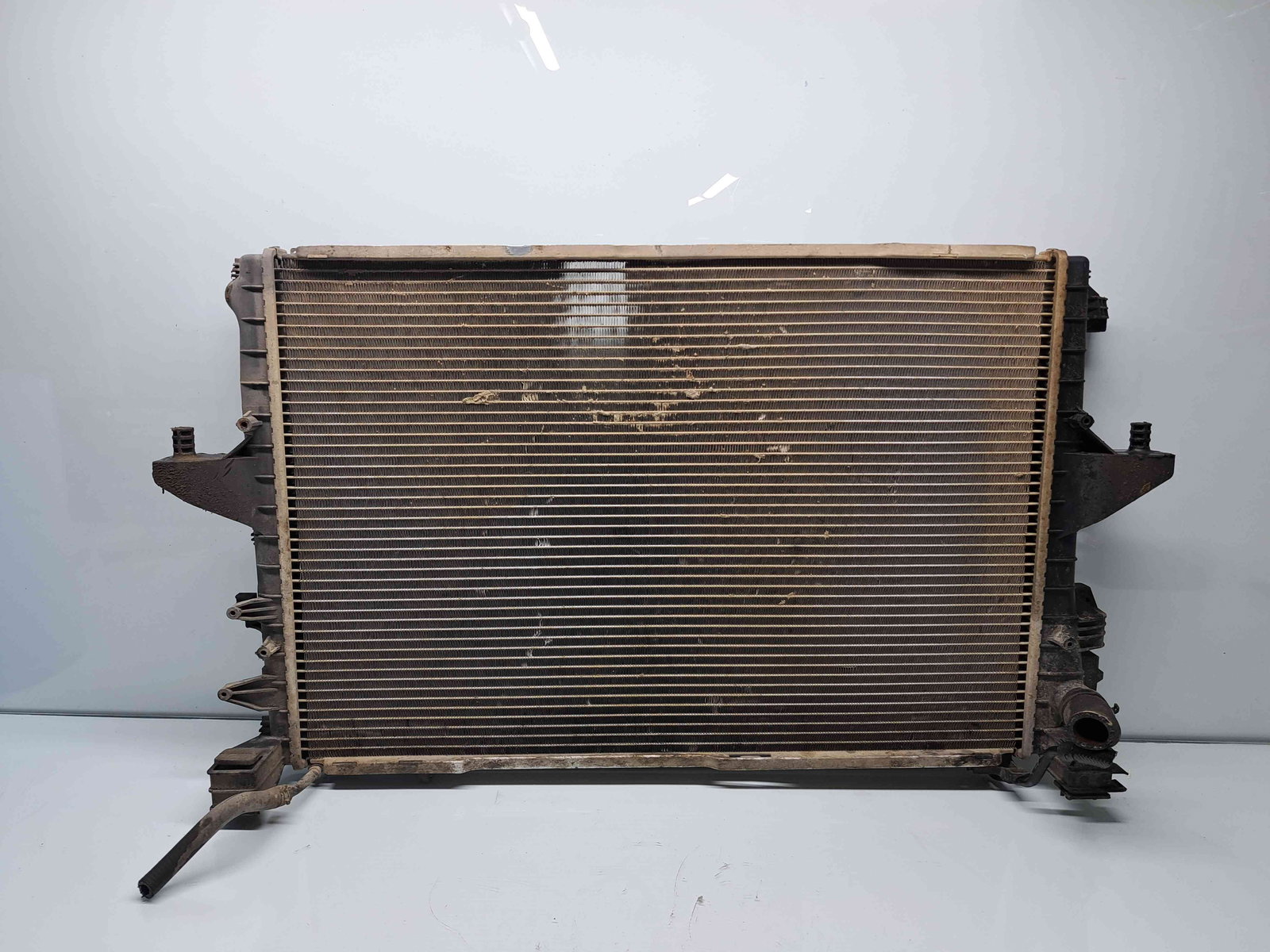 Radiator apa Volkswagen Transporter 5 (7HB, 7HJ) [Fabr 2004-2013] OEM 2.0 TDI CAAA 62KW / 85CP - imagine 3